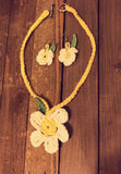Pretty Daisy Crochet Necklace